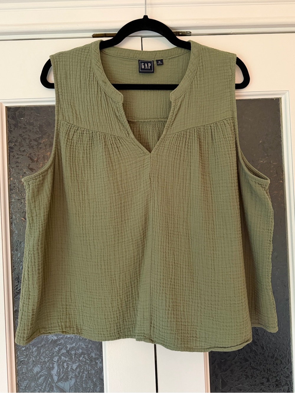 GAP Olive Green Lightweight Waffle Texture Top